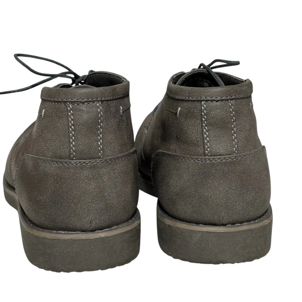 ATTENTION MENS - SIZE 7.5 -‎ GRAY - STYLE: KANE CHUKKA LACE UP ANKLE BOOT - S2